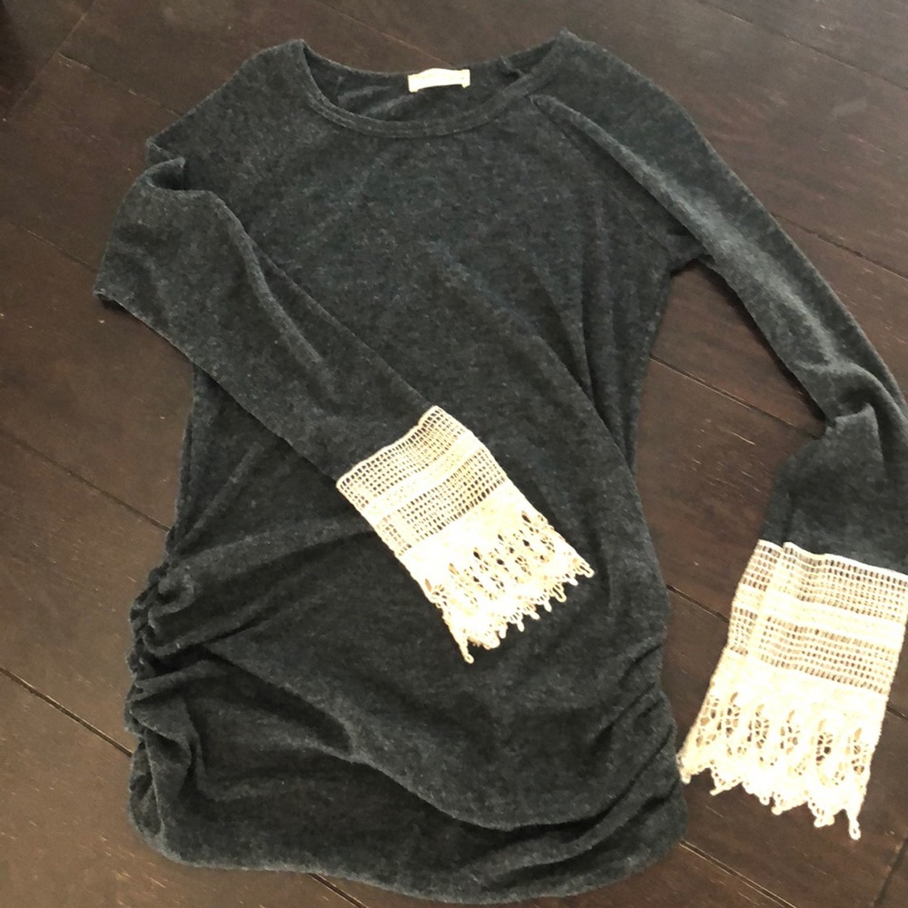 Long sleeve top with crochet detail